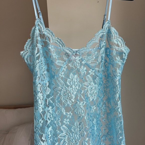 [SOLD] VINTAGE la Vie en Rose floral blue lace slip - Picture 9 of 10